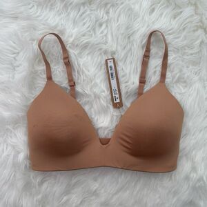 Skims Wireless Form T-shirt Bra Ochre Size 32D